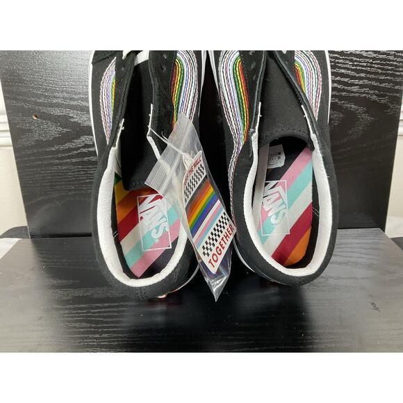 (NEW) Vans Pride Collection Love is Love Shoes Men’s Size 9 Black Rainbow - Picture 10 of 11